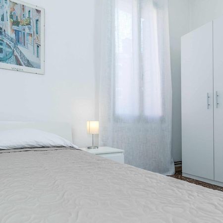 شقة 11 Venice Garden Private Garden Parking Free مارغيرا المظهر الخارجي الصورة